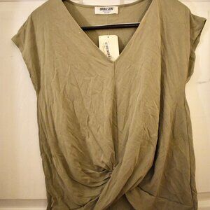 Double Zero twist shirt